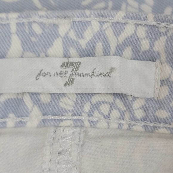 7 for all mankind floral blue and white denim cropped - Picture 12 of 14